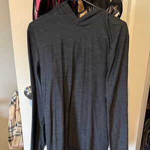 Nike Women's Gray Long Sleeve Top
